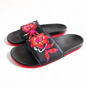 NWT Adidas Adilette Slide Sandal Women’s Size: 7